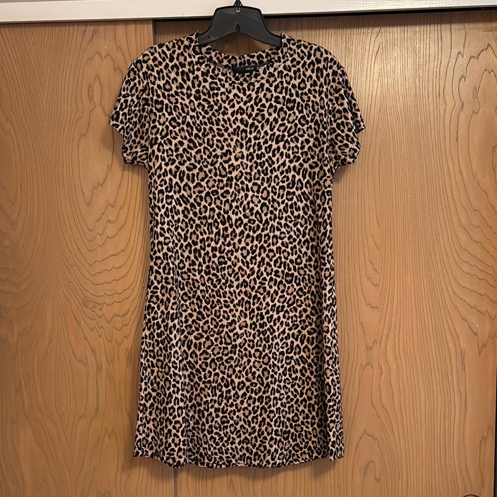 Leopard Print Short Sleeve Dress